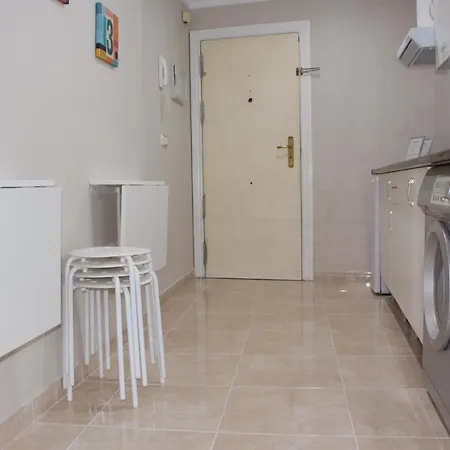 Apartment And New Very Close To The Center 2ºa Malaga