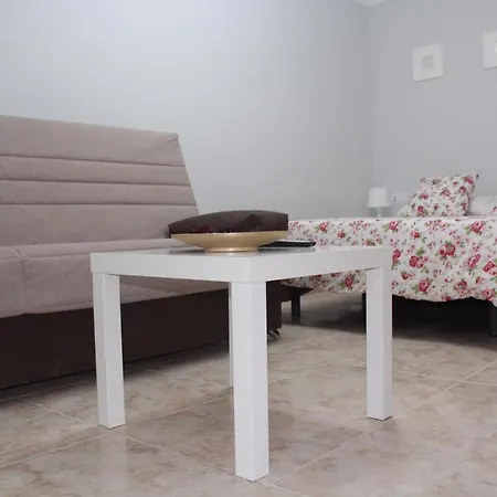 And New Very Close To The Center 2ºa Apartment *