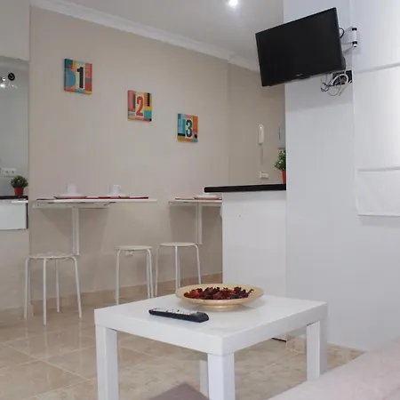 Apartment And New Very Close To The Center 2ºa *